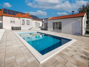 Holiday Home Ana by Interhome